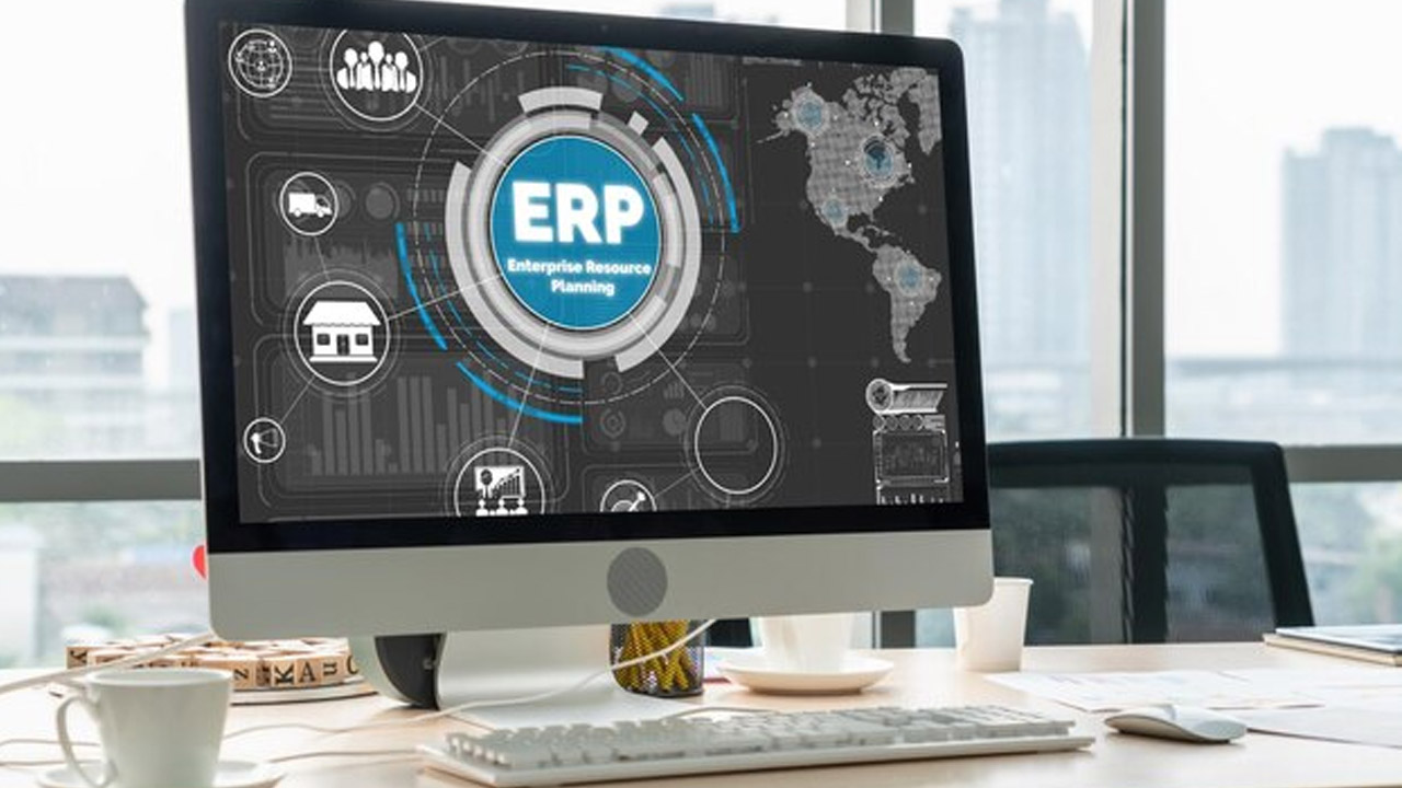 Jakie korzyści zapewnia w przedsiębiorstwie system ERP?