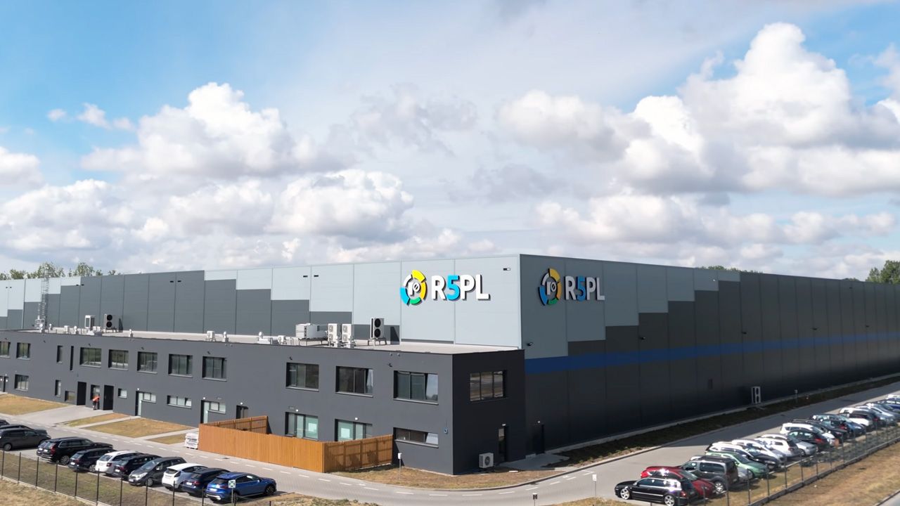 Jak zwiększyć wydajność w magazynie? - Qguar WMS w firmie R5PL