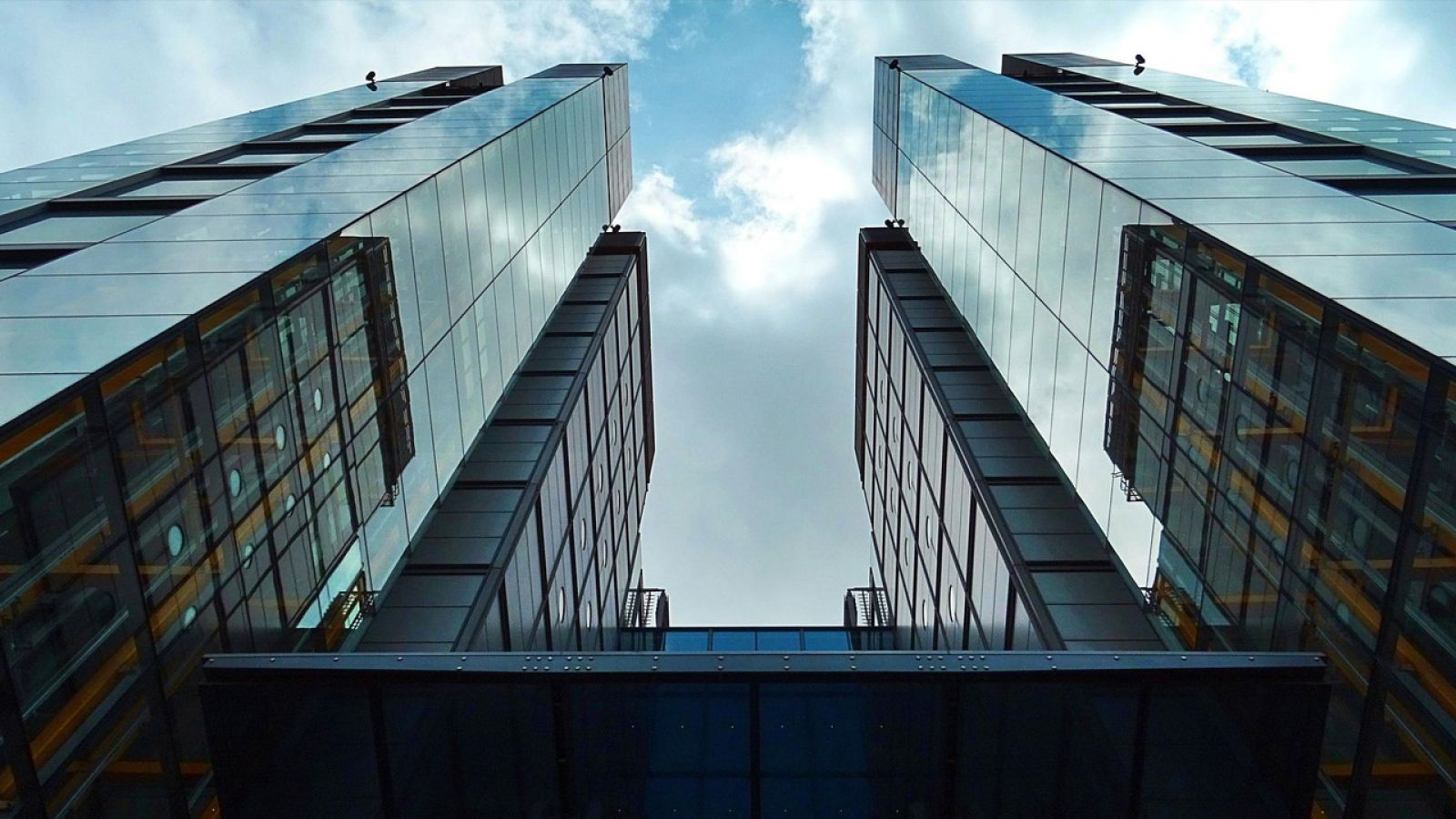 Jak połączyć cele biznesowe z adaptacją cyfrową?