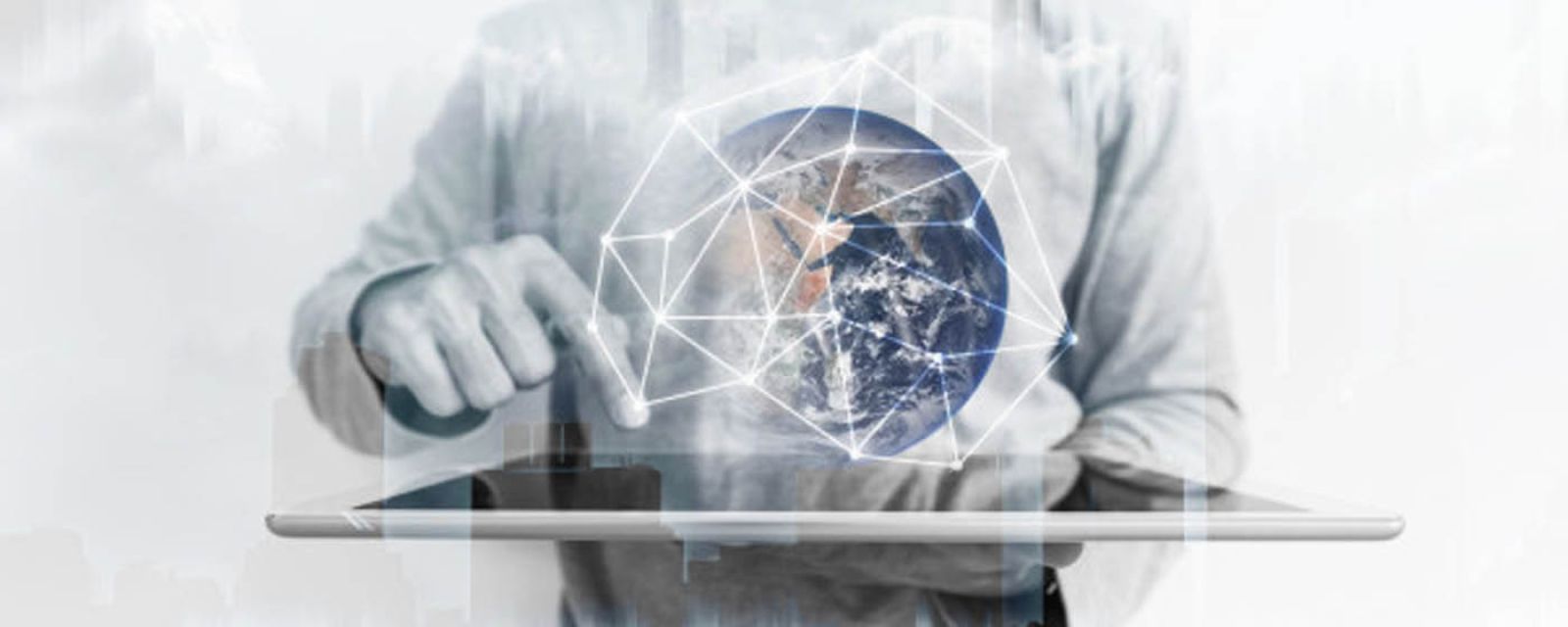 Jak platformy wielochmurowe pomagają eliminować wyspy danych